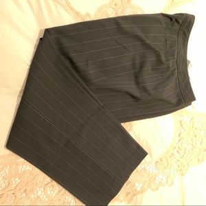3/$40 Rafaella Stripped black Mauve Career pants size 10